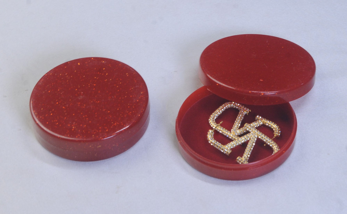 Kalyani - Round Boxes