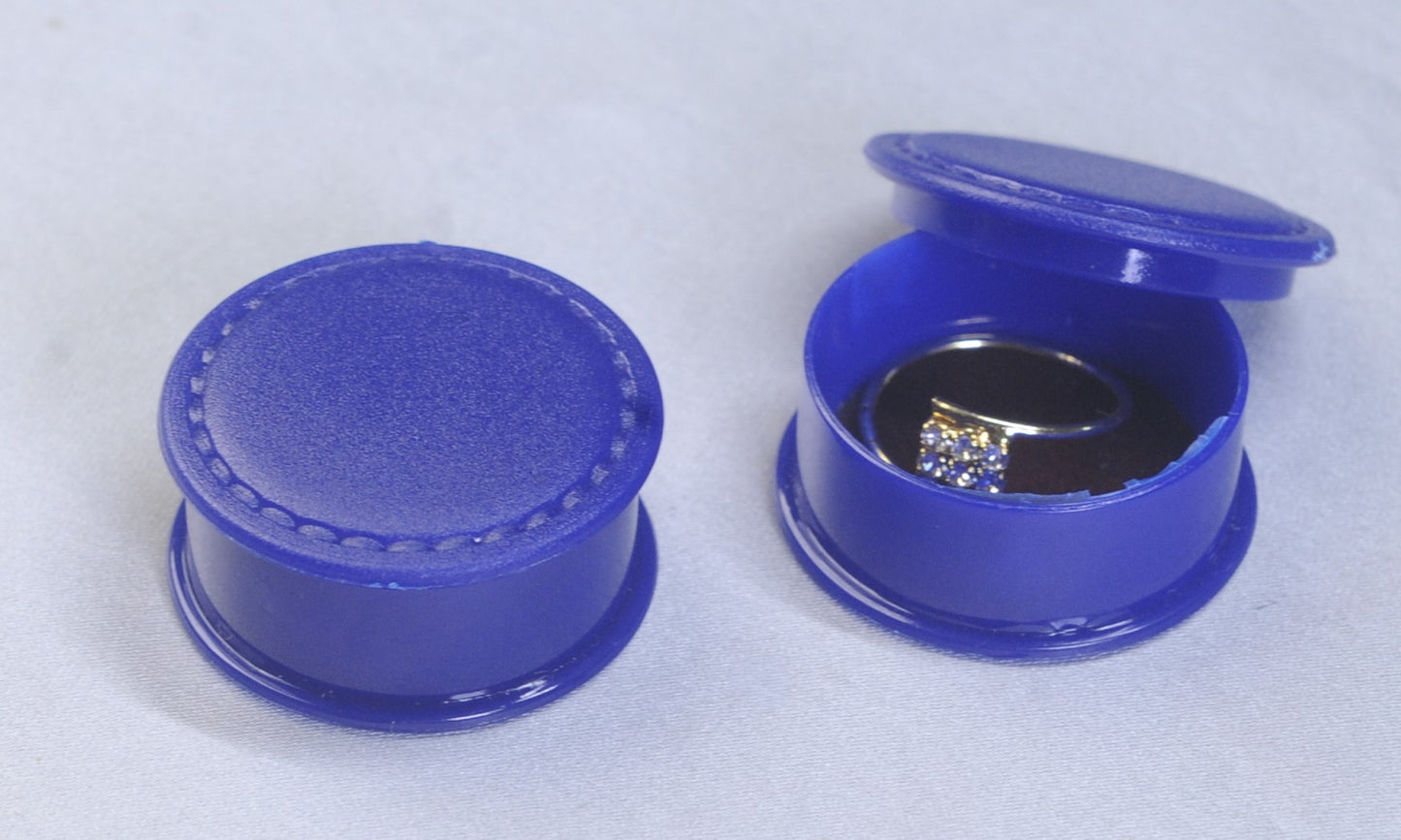 Inox Nazia - Round Boxes