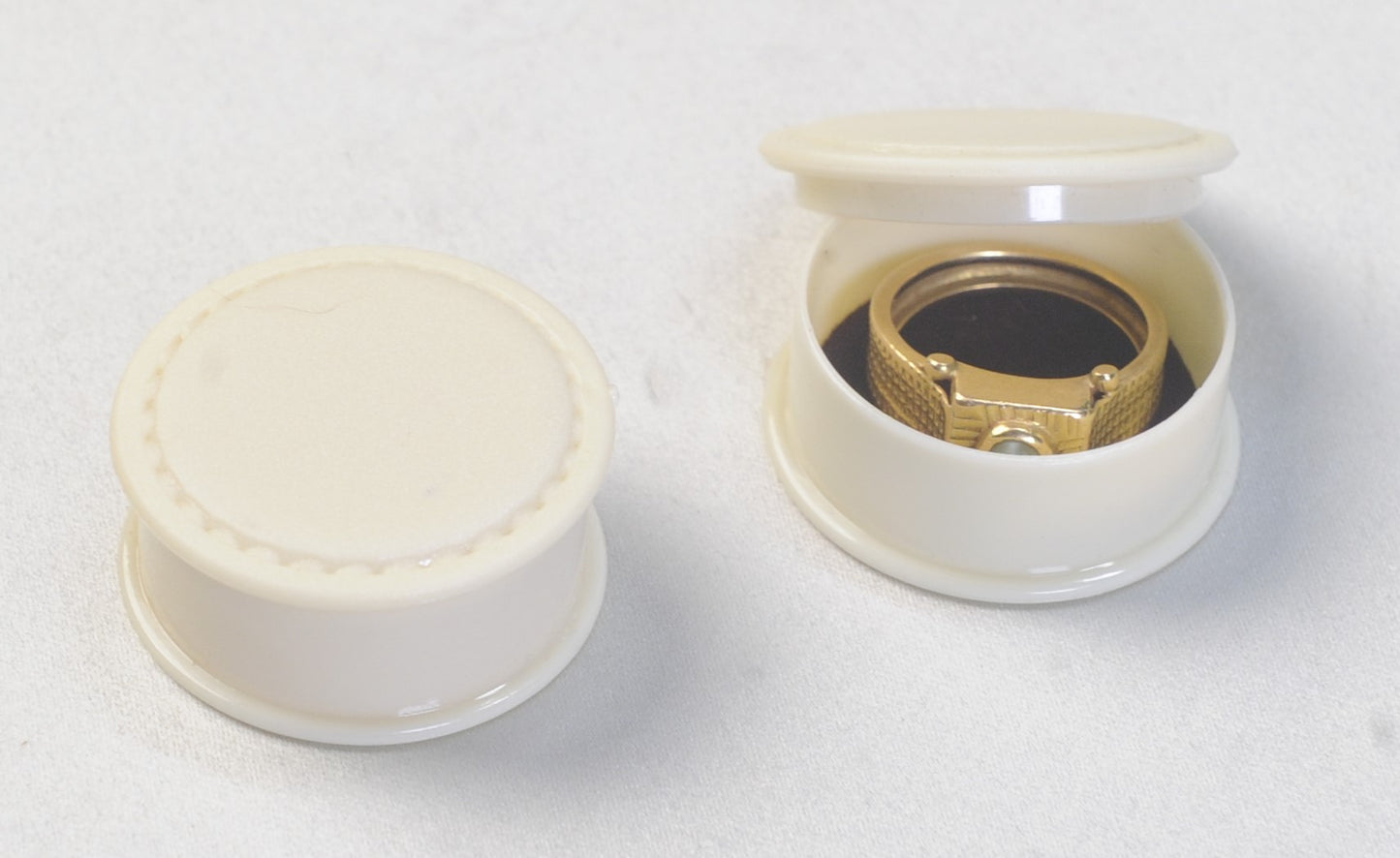 Inox Nazia - Round Boxes