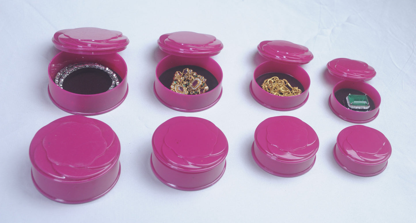 1 X 4 Set - Jothika