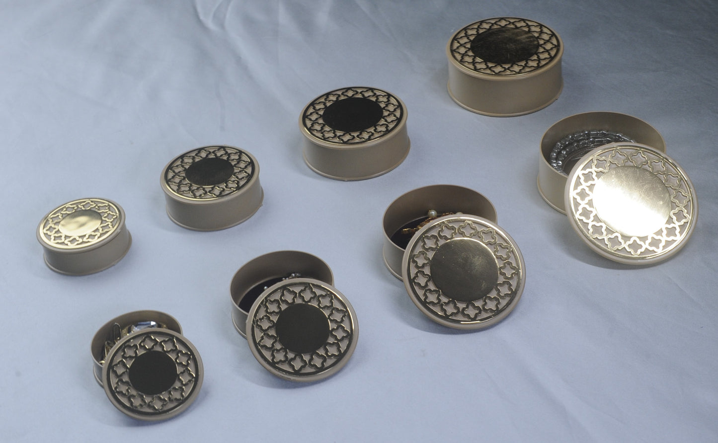 1 x 4 Set - Kia Series