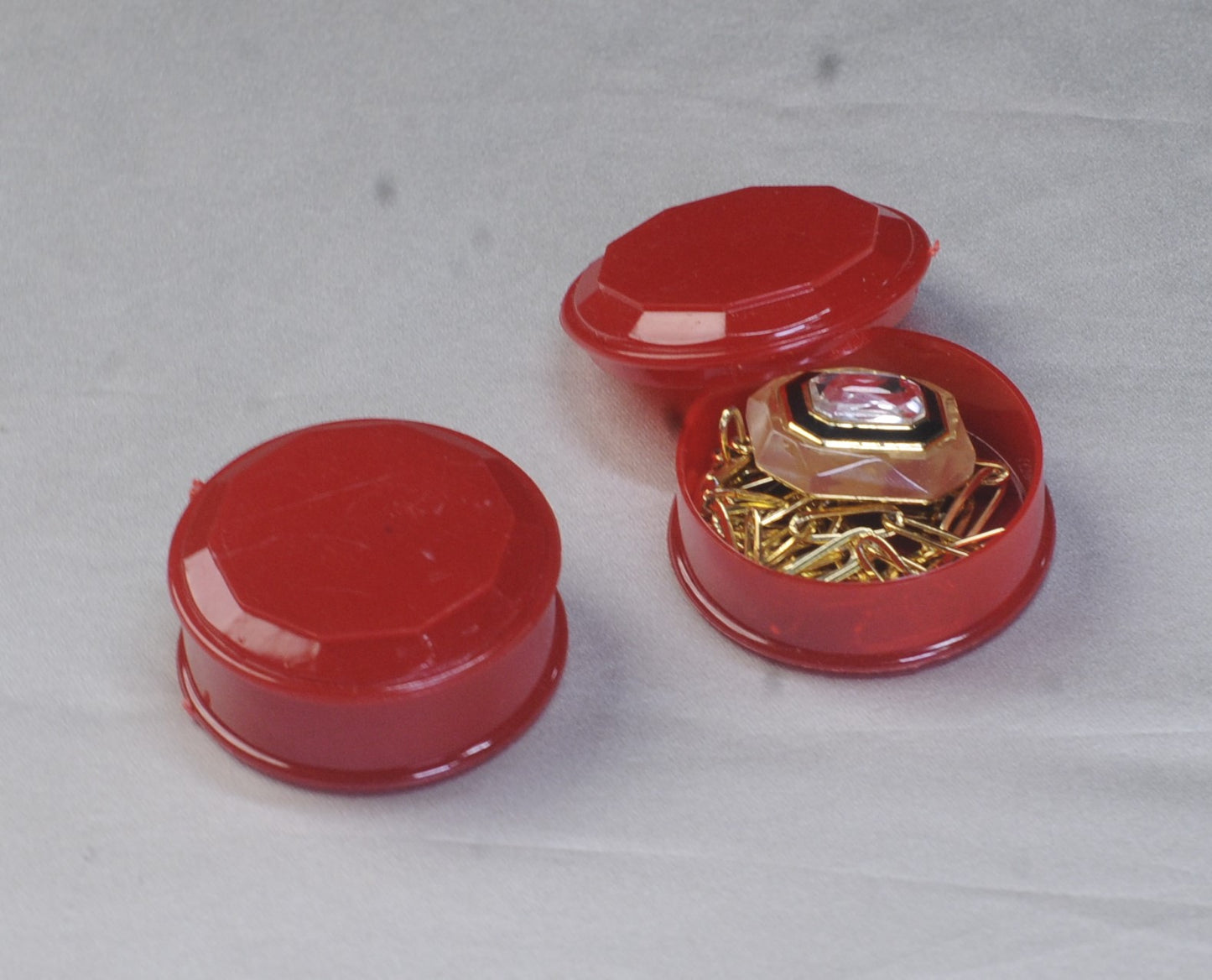 O Aiswarya - Round Boxes