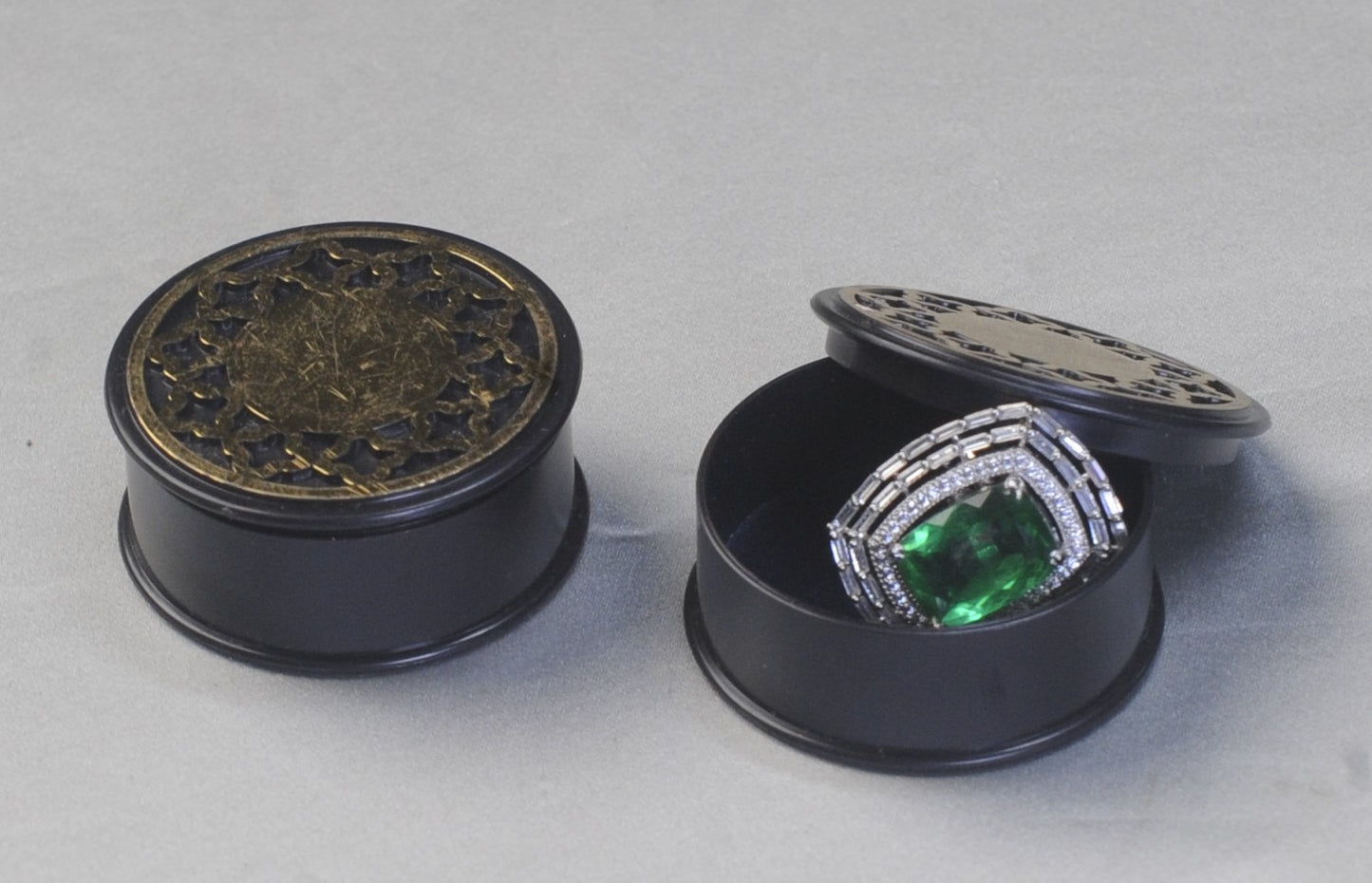 O Kia - Round Boxes