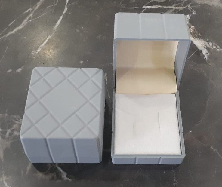 Q Ring - Ring Boxes